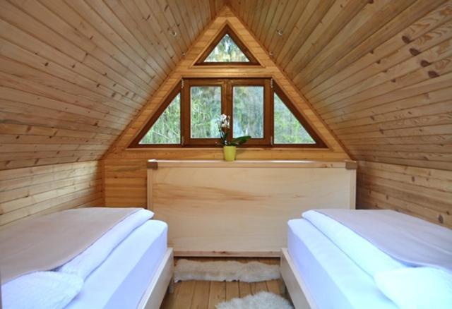 Glamping Naselje Zeleni Turizem Hotell Makole Eksteriør bilde